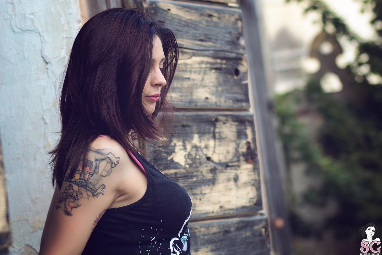 Kripton Suicide by Decline Photography