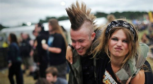 how-to-get-laid-at-a-metal-fest-thumb